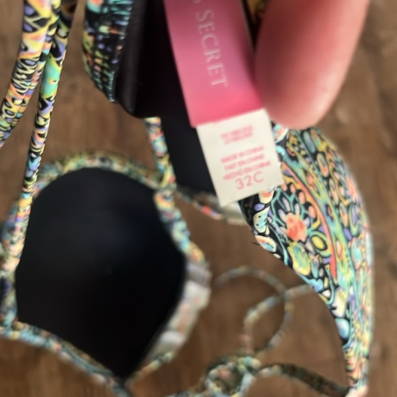 Victoria Secret colorful turquoise padded bikini top - Picture 3 of 4